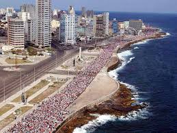 Куба ще дава визи на чуждестранни инвеститори в имоти